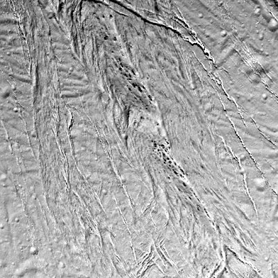 Enceladus, mne till Saturnus